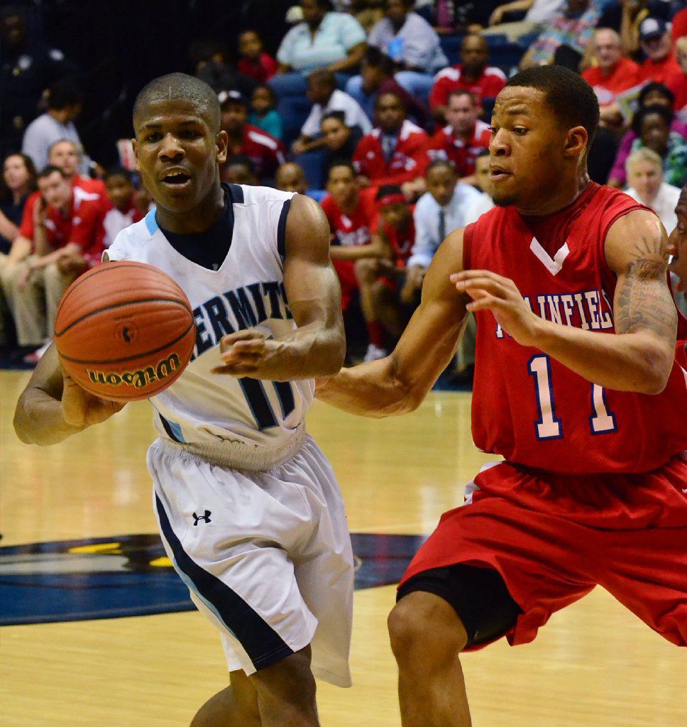 Isaiah Morton, Basketball, 2011